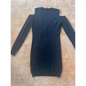 Black BEBE Long Sleeve Knitted Bodycon Dress with V-Neck and Off Shoulder Size L thumbnail 8
