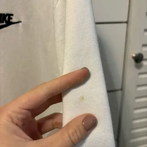 Nike Sportswear White Hoodie Sweatshirt thumbnail 9