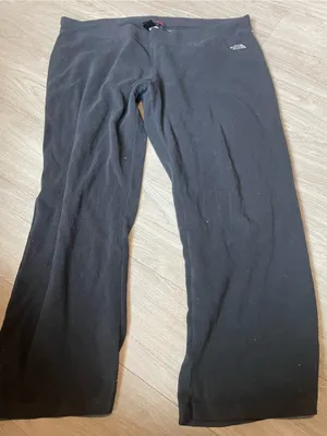 The North Face Women's Black Boot-Flare Fleece Pants thumbnail 1