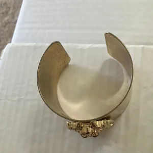 FINAL MARKDOWN Bold cuff bracelet thumbnail 2