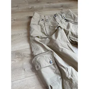 B by Burton Women's ski snow pants cargo insulated mesh zip y2k adjustable sz L thumbnail 13