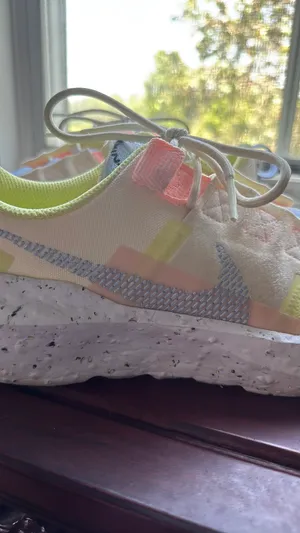 Nike Women’s Shoes thumbnail 2