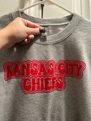 Gildan chiefs sweatshirt thumbnail 2