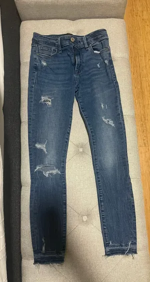 Abercrombie And Fitch Harper Low Rise Ankle Skinny Jeans thumbnail 1