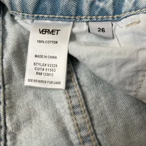 VERVET LOS ANGELES Light Blue Distressed Women's Jeans thumbnail 2