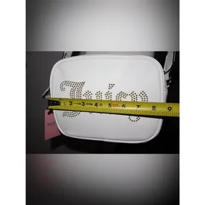 Women’s Juicy white Crossbody/ purse bag thumbnail 11