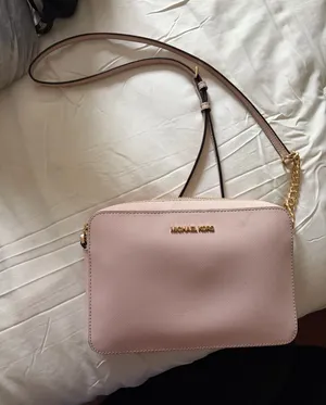 Michael Kors Crossbody Purse Pink thumbnail 1
