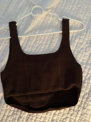 Aritzia Babaton Crop Top thumbnail 2
