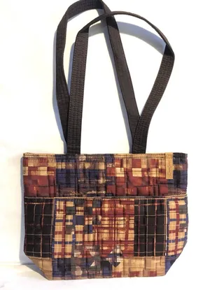Donna Sharp Multicolor Quilted Shoulder Bag Outer And Inner Pockets Brown Red thumbnail 1