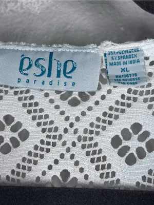 Eshe Paradise Open Knit Beach Coverup Size Xlg thumbnail 8