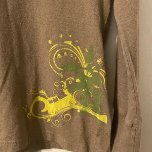 Carhartt For Women Tan‎ Long Sleeve V-Neck T-Shirt Classic Car Size Small thumbnail 2