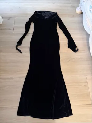 NEW Velvet Halloween Costume Off Shoulder Gothic Dress Adult Cosplay Dress S thumbnail 5