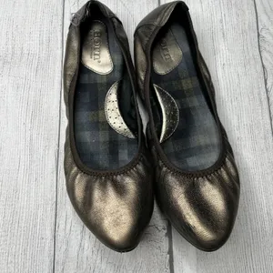 Born Handcrafted Footwear Metallic Bronze Gold Ballet Flats Slip ons size 8 thumbnail 3