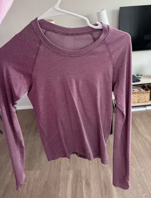 Lululemon Swiftly Long Sleeve Race Length thumbnail 1