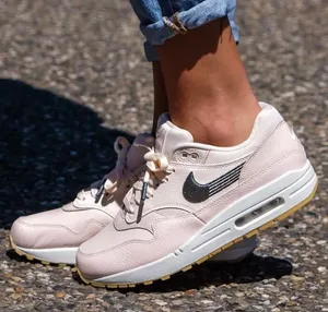 NIKE Air Max 1 Guava Ice Women’s Sneakers Size 9.5 thumbnail 1