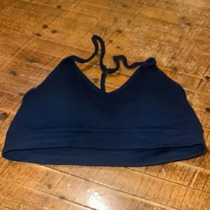 Sweaty Betty navy blue ribbed wireless padded athletic bra thumbnail 2