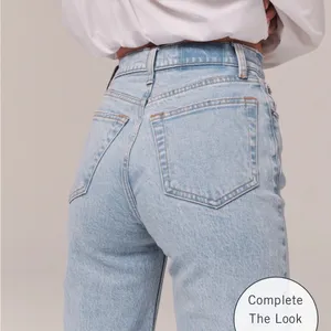 Abercrombie & Fitch Size 24 (37 in waist) The 90's Relaxed High Rise Jeans thumbnail 4