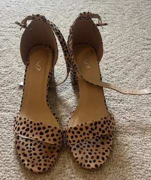 Leopard heels Tan Size 9 thumbnail 1
