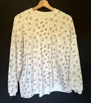 aerie cheetah print‎ beige pink white patterned crewneck sweater women's size XS thumbnail 1