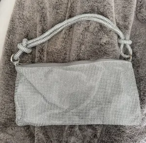 Amazon Glitter Purse  thumbnail 3