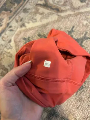 Lululemon V-Neck Bra Align Light Support A/B Cup thumbnail 3