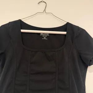 Hollister Black Corset Baby Tee thumbnail 3