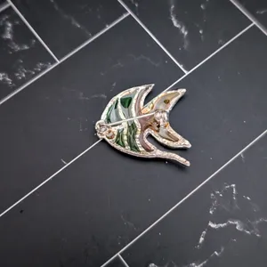 Vintage Brooch - Green & Orange Fish - Tarnished thumbnail 8