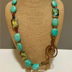 Boho Turquoise Colored Howlite Crystal Toggle Clasp Statement Necklace Blue thumbnail 1