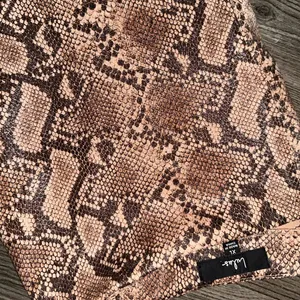 Lulus - NWOT Wild Card Snake Print Vegan Leather Mini Skirt Tan XL thumbnail 7