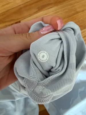 Lululemon leggings  thumbnail 2