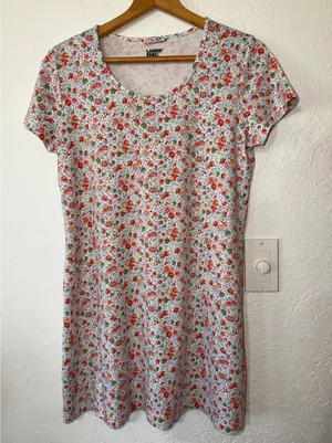 Lands End Ditsy Floral T-Shirt Dress Short Sleeve 100% Cotton‎ Knit Size S 6-8 thumbnail 1