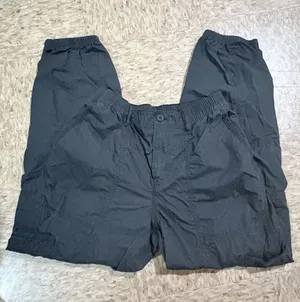 TNA by Aritzia Black Elastic-Waist Cargo Joggers thumbnail 1