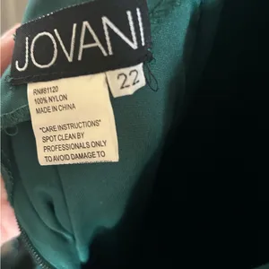 Jovani Hunter Green Sequin Open-Back Holiday Dress w/Small Train Sz 22 thumbnail 14