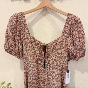 ASTR Lace Up Puff Sleeve Midi Dress in Brown Floral Size Small NWT thumbnail 4