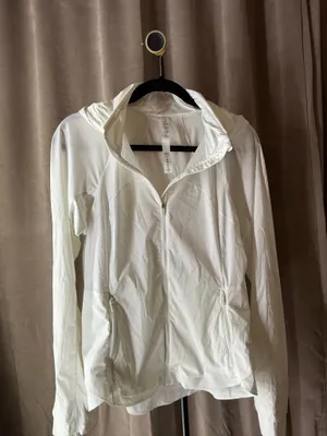 Lululemon Windbreaker Jacket thumbnail 2