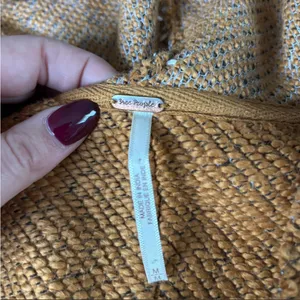 Free people poncho hoodie thumbnail 3