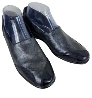 Munro Walking Wedge Black Pebbled & Patent Leather Slip On Low Heeled‎ Size 9 thumbnail 1