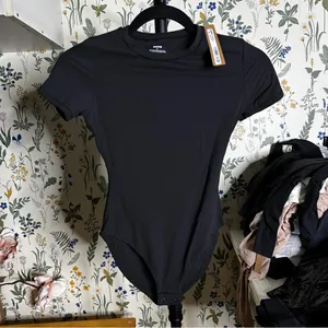 FITS EVERYBODY T-SHIRT BODYSUIT | ONYX - ONYX‎ NWT brief size S thumbnail 3