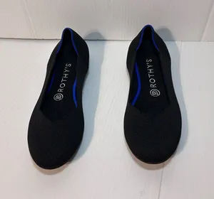 Rothy's Black slip on flat shoe women size 8 thumbnail 1
