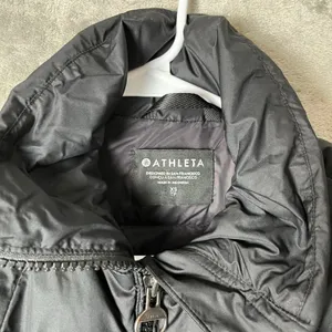 Athleta Downtown Quilted Puffer Jacket Black Size XS 550-Down‎ Fill thumbnail 3