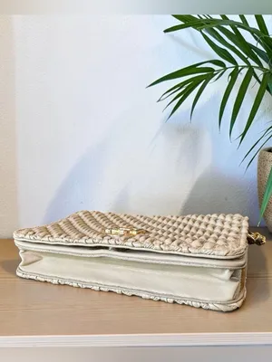 Bebe Woven Clutch Purse Chain Strap Beige Gold Tone Logo Bag thumbnail 3