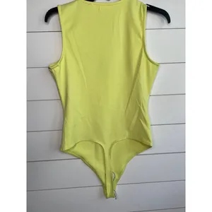 Good American Yellow V Neck Sleeveless Snap Closure GR4850 Bodysuit Large thumbnail 3