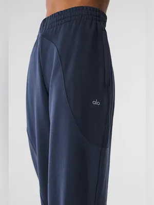 Alo Yoga Make Waves Sweatpants 30" Size small thumbnail 3