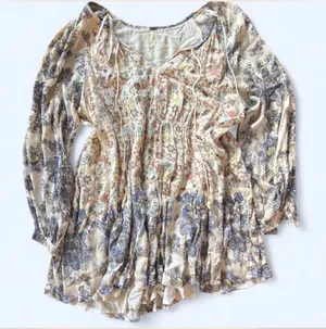 Free people Floral dress with tie neck and bell sleeves! thumbnail 1