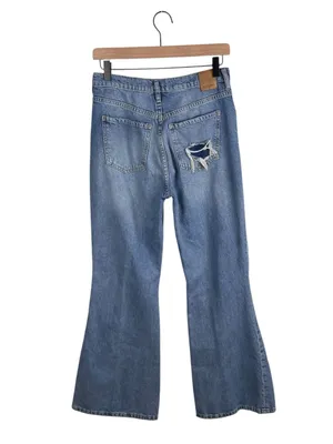 Free People New Dawn Flare Jeans Size 26 Distressed Denim Cotton We the Free thumbnail 4