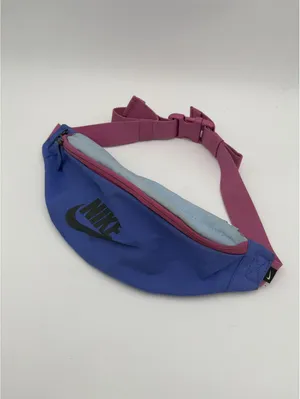 Nike Heritage Collection Fanny Pack Woman’s Purse Bag Nike Brand Cute Pouch thumbnail 2