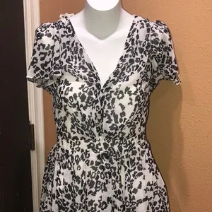Nasty gal white and black short sleeve dress thumbnail 2