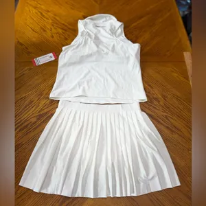 Tretorn Ladies' Pleated Skort and polo top set thumbnail 6