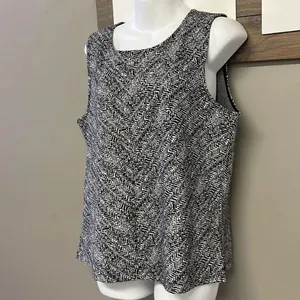 Banana Republic Sleeveless Black and White Abstract Pullover Shell- Large thumbnail 2