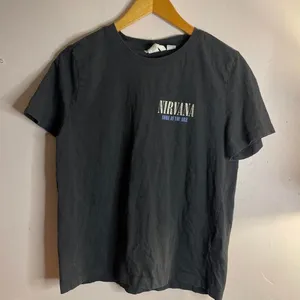 Nirvana Urban Outfitters thumbnail 1